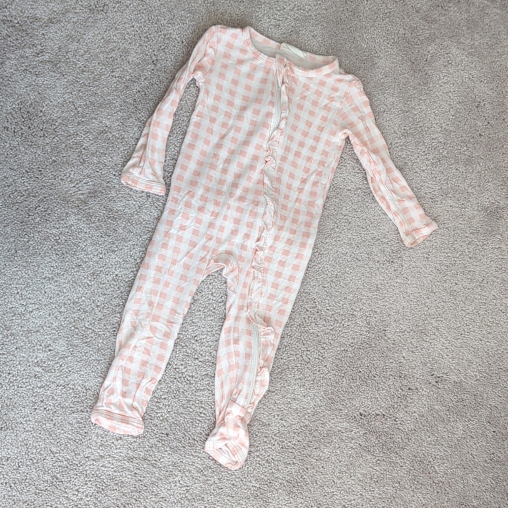Plaid spearmint love sleeper 6-12 months